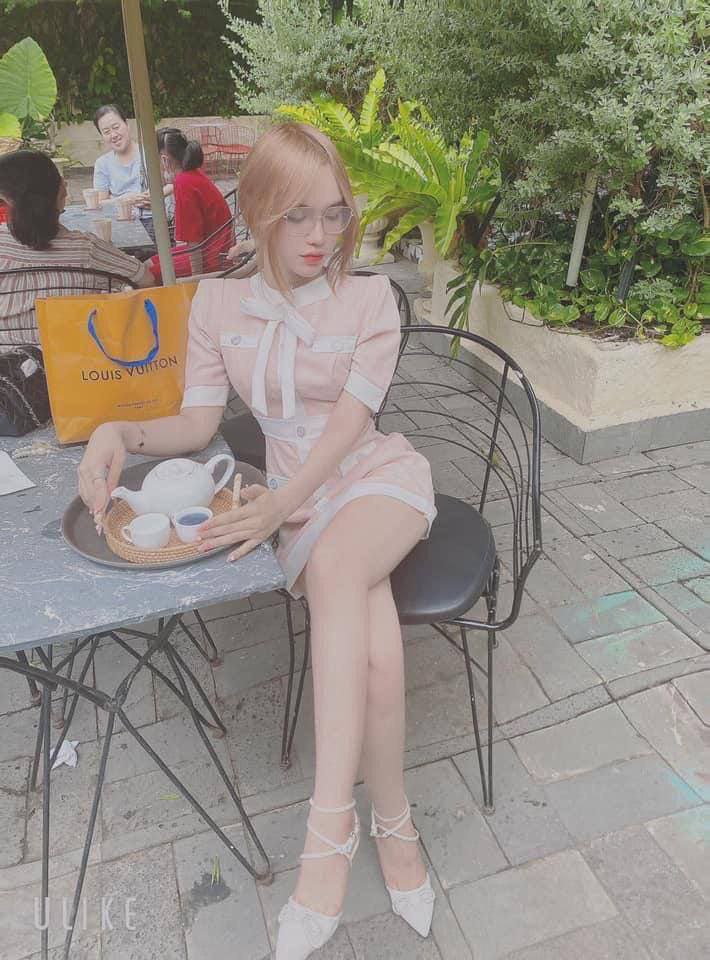 chị gái đang ngủ ngon thì em trai đem cặc vào địt